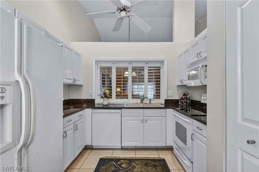 Photo of Unit 1451 at 441 Saint Andrews Boulevard