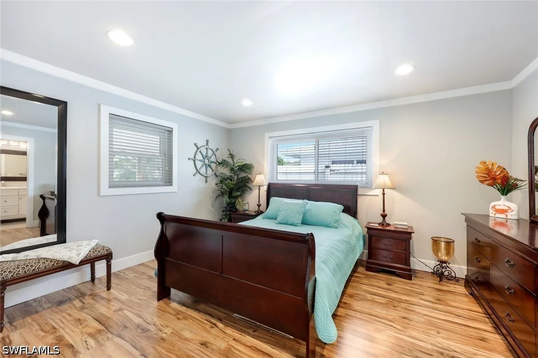 Photo of 645 101st Avenue N