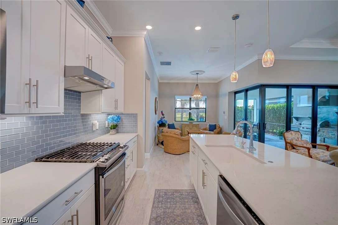 Photo of 9712 Everglades Drive