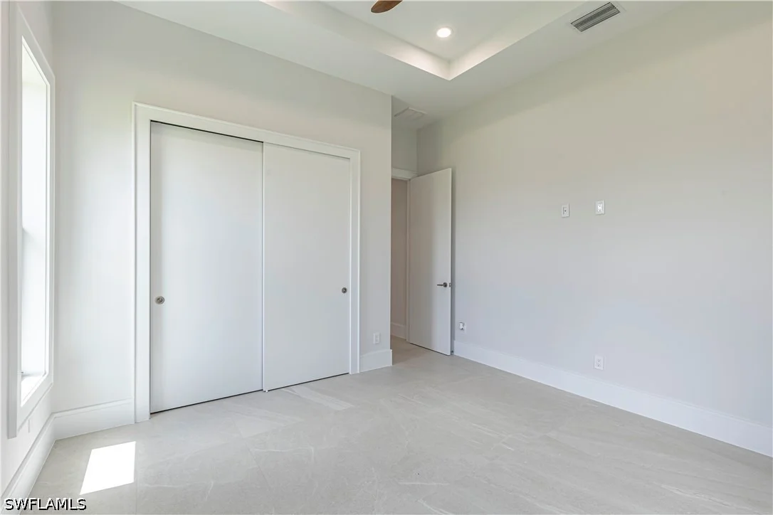 Photo of 18433 Royal Hammock Boulevard