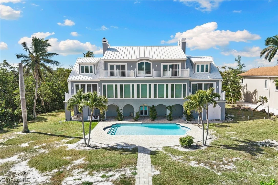 Photo of 1069 Bird Lane