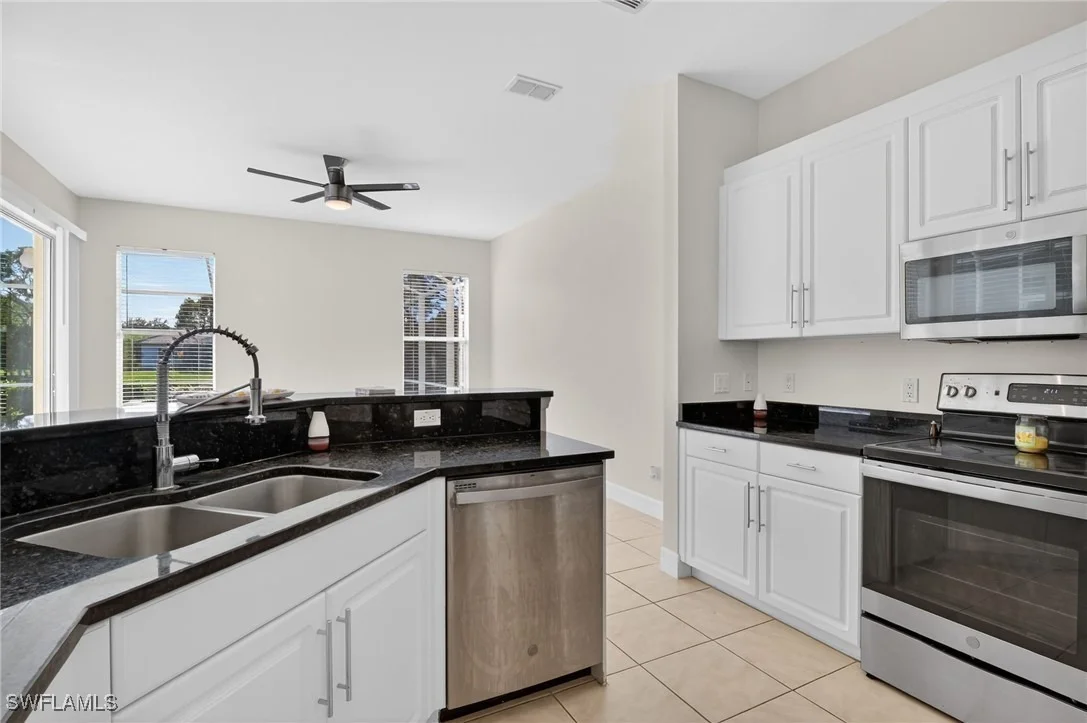 Photo of 5012 Fairhaven Lane