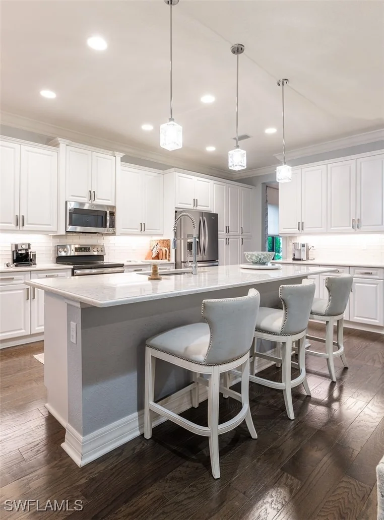 Photo of 13808 LUNA Drive