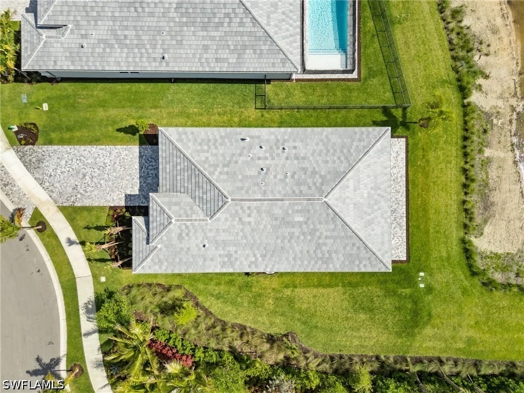 Photo of 2924 Bloomfield Way