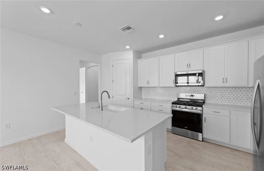 Photo of 2121 Seville Lane