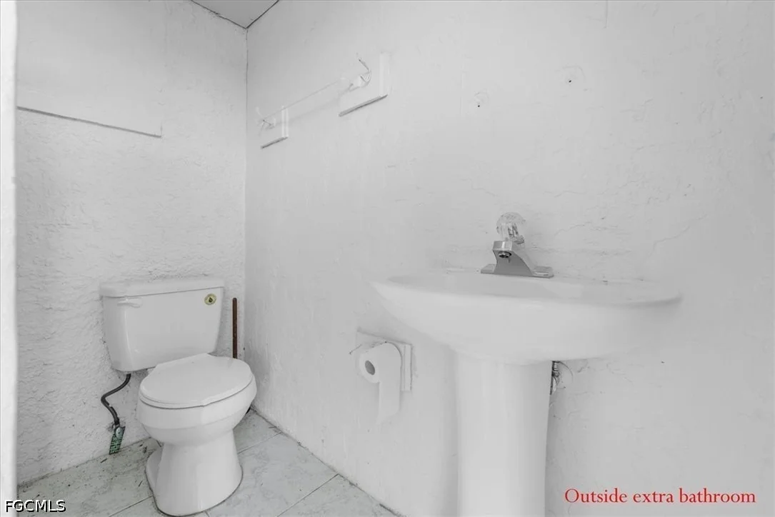 Photo of 3233 Shell Lane