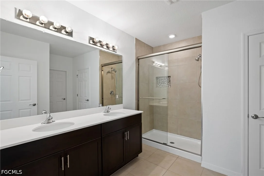 Photo of 2261 Webster Road