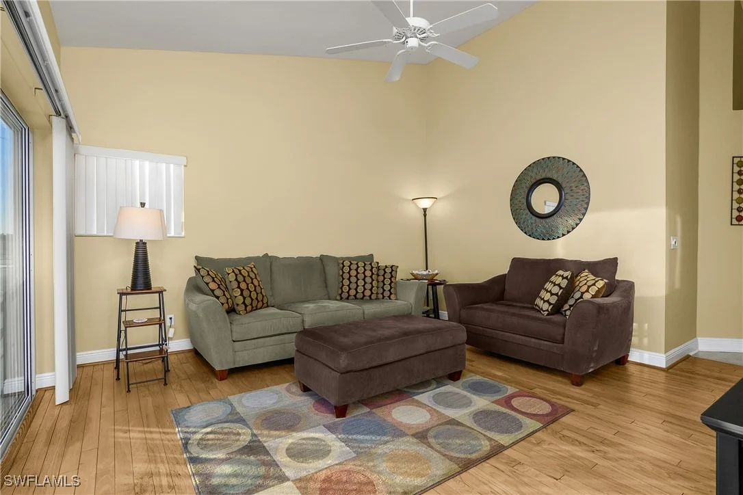 Photo of Unit 202 at 541 Windsor Square