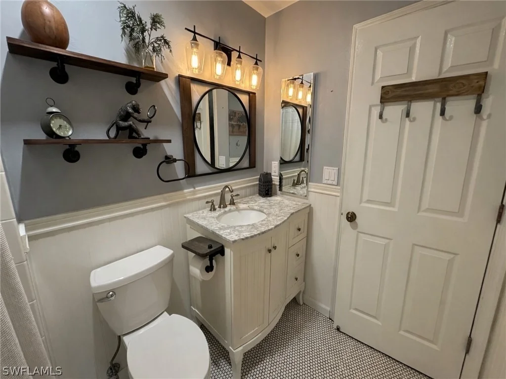 Photo of 22614 FOREST VIEW Drive