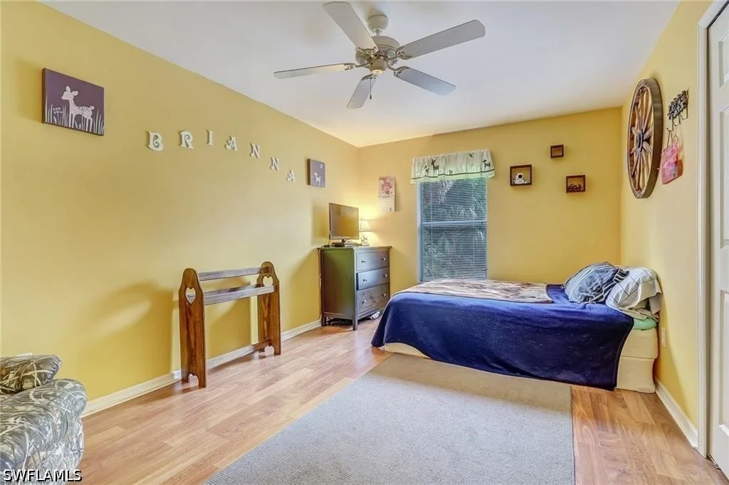 Photo of 4070 10th Avenue SE