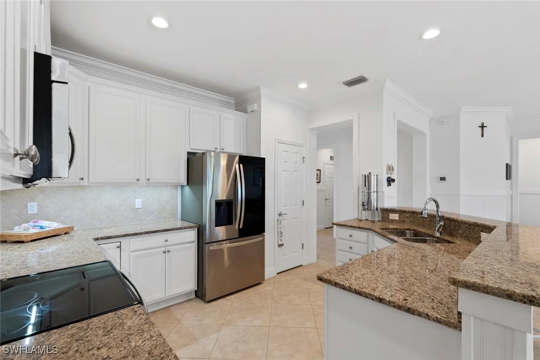 Photo of 5868 Constitution Street