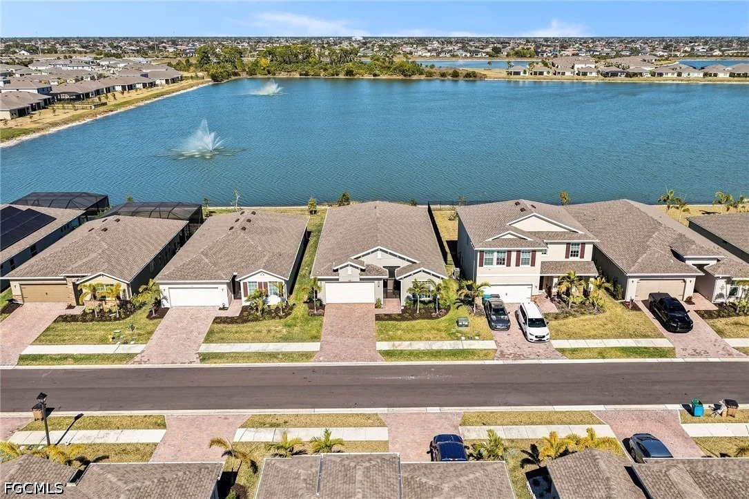 Photo of 355 Spring Hill Lake Loop