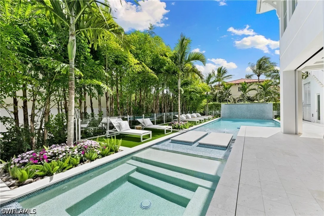Photo of 2131 Marina Drive