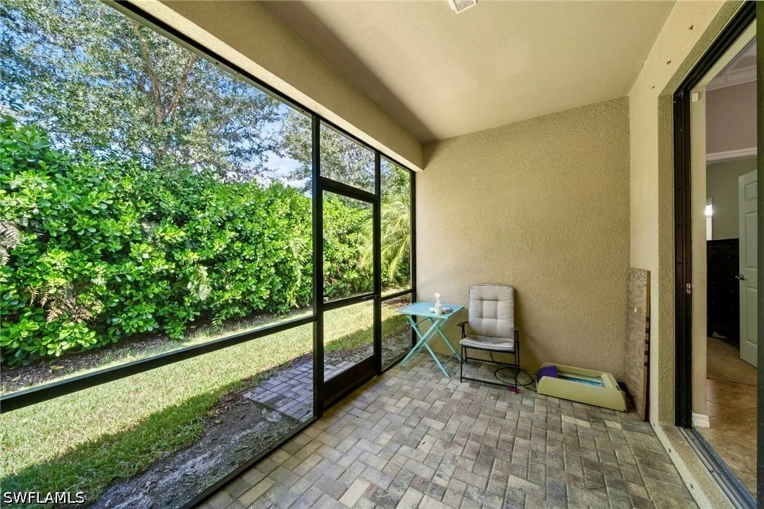 Photo of 9086 Woodhurst Drive