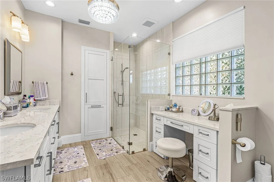 Photo of 1799 Langford Lane