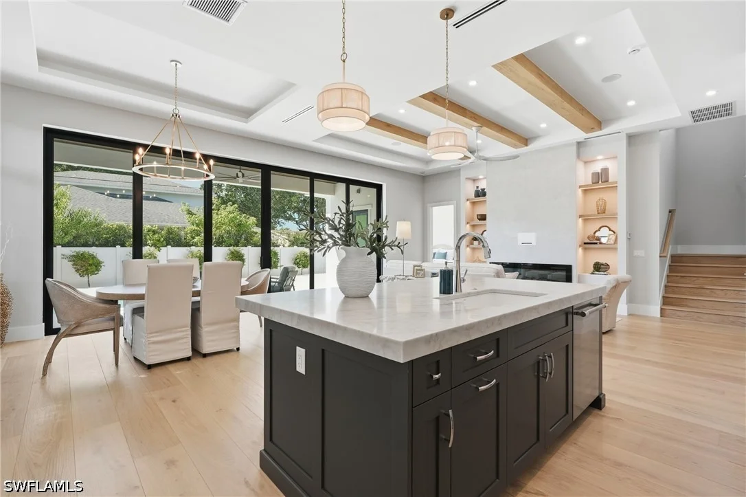 Photo of 1102 9th Avenue N