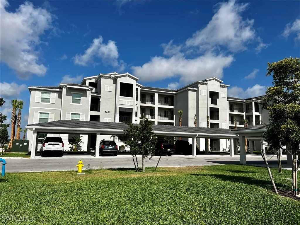 Photo of Unit 4718 at 5835 Double Eagle Circle