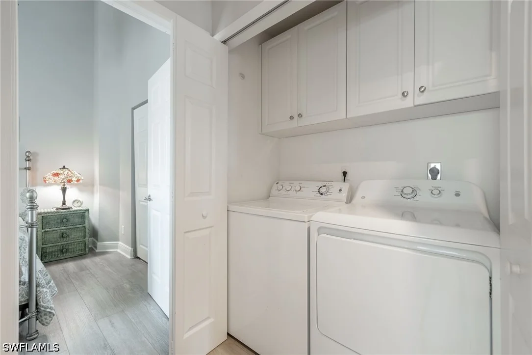 Photo of Unit 201 at 624 Windsor Square