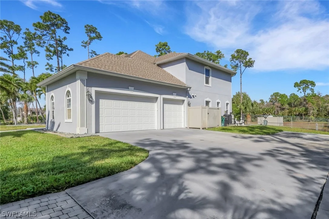 Photo of 6181 Hidden Oaks Lane