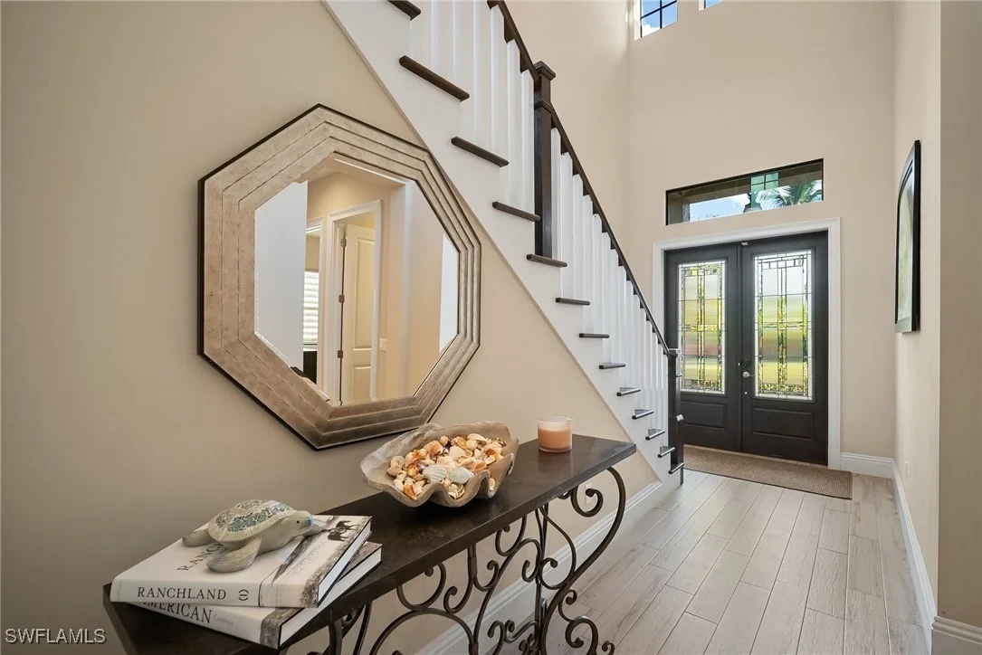 Photo of 699 98th Avenue N