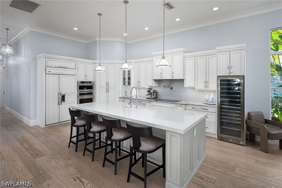 Photo of 2036 Laguna Way