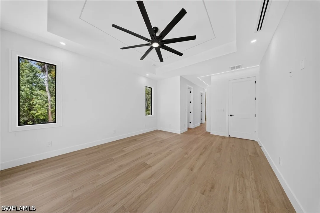 Photo of 533 6th Street SE