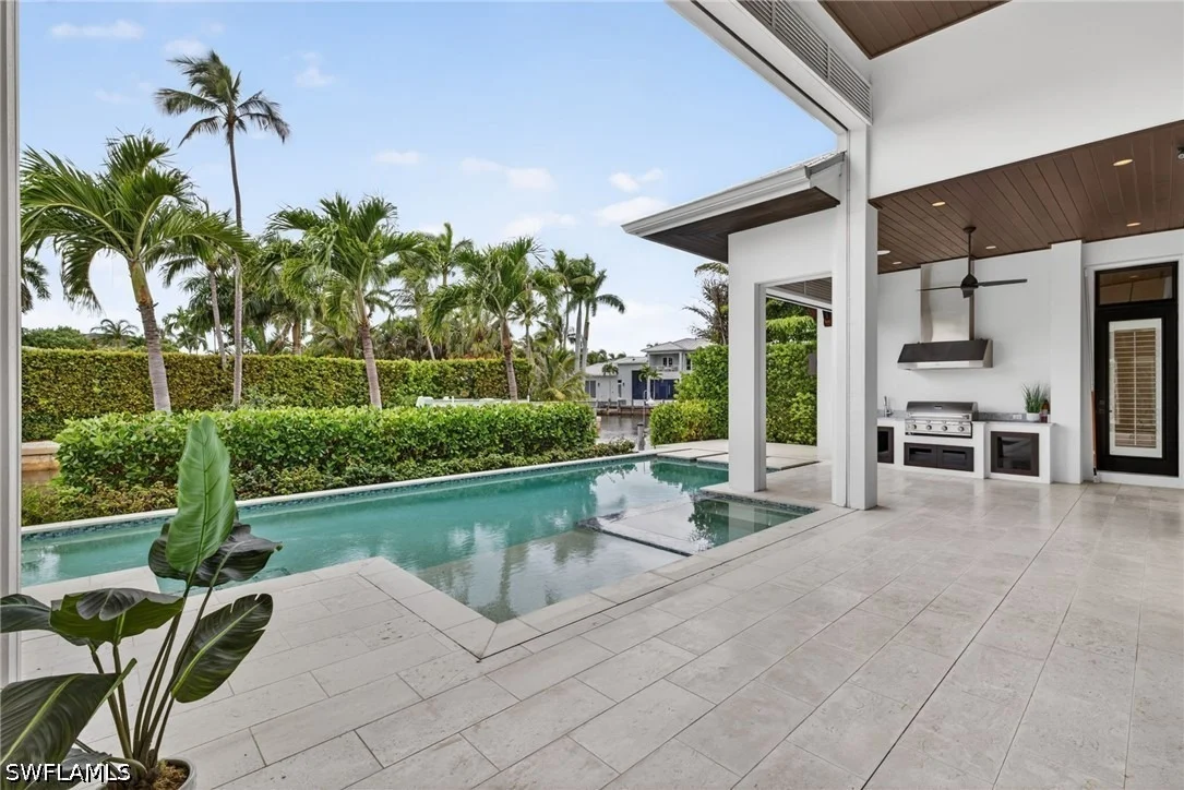Photo of 2140 TARPON Road