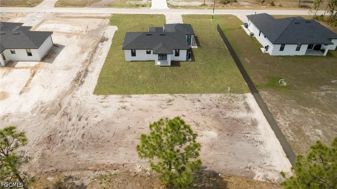 Photo of 1004 Pine Avenue