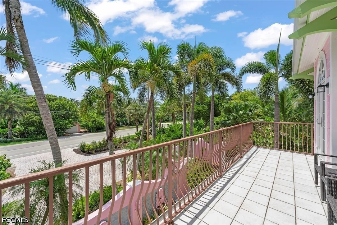 Photo of 16785 Captiva Drive