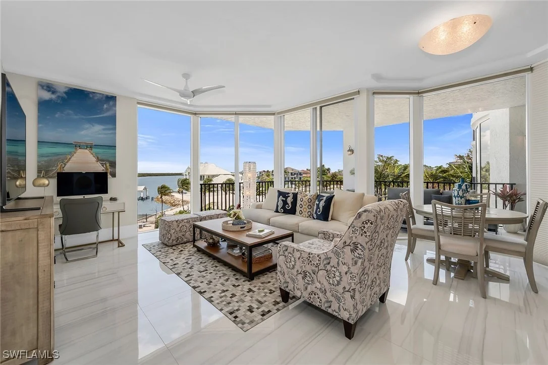 Photo of Unit 306 at 700 La Peninsula Boulevard