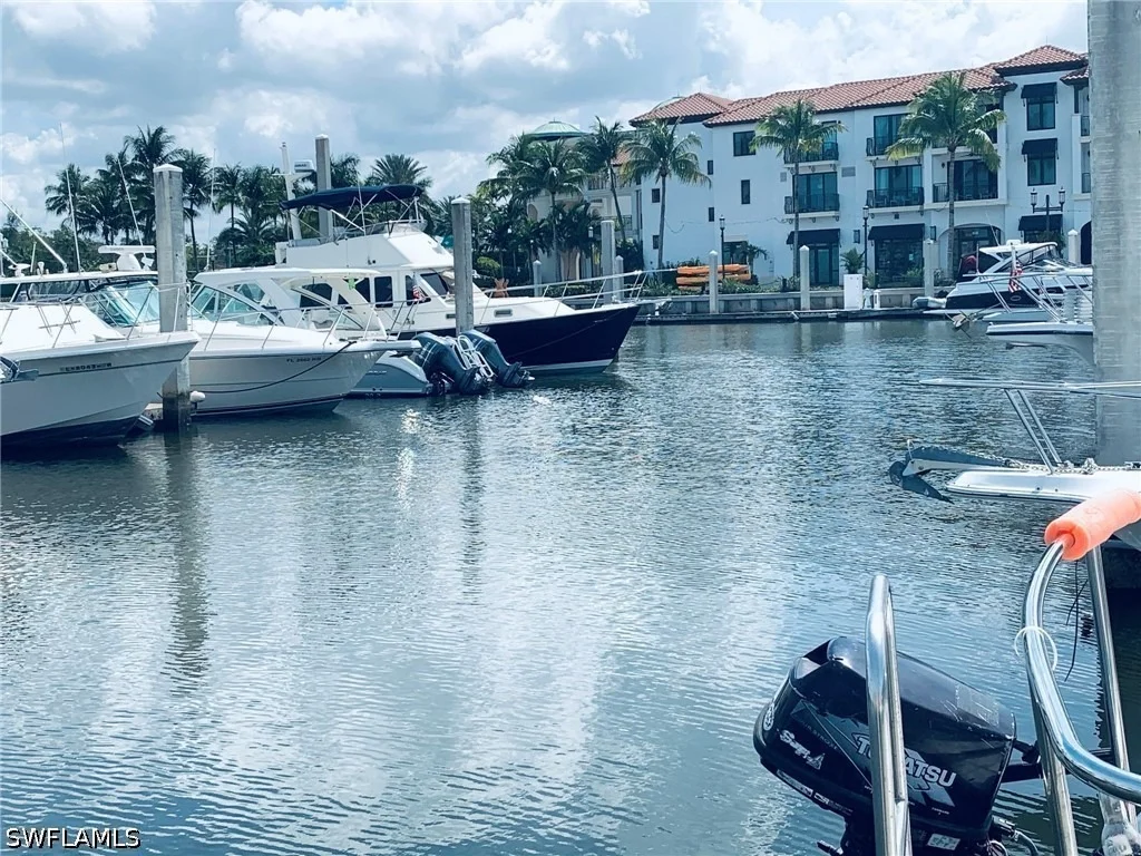 Photo of 801 River Point Drive