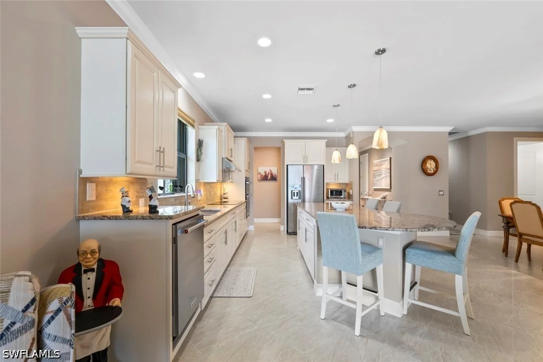 Photo of 6244 Victory Drive