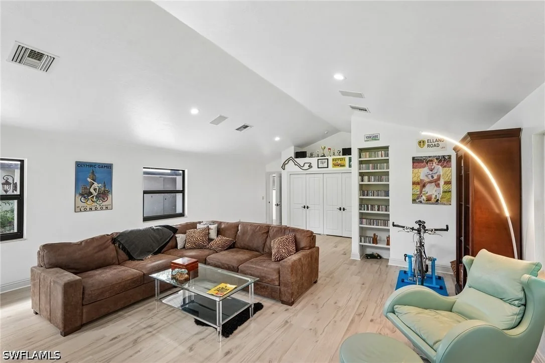 Photo of 4980 Tamarind Ridge Drive