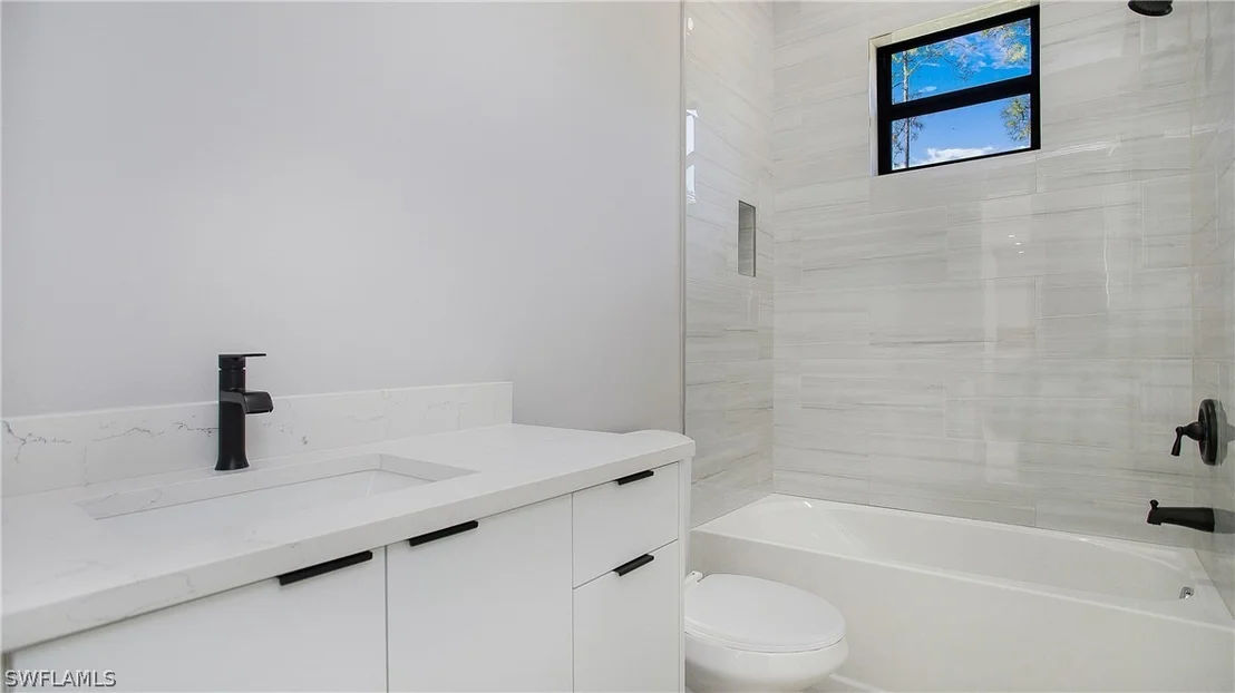 Photo of 3518 2nd Avenue SE