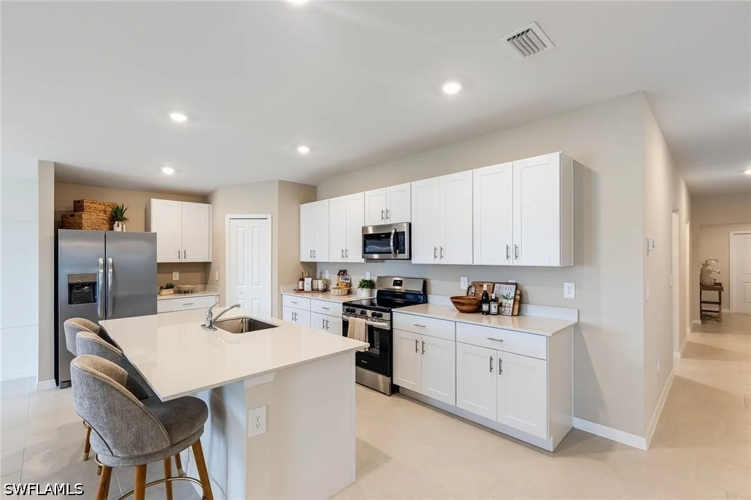Photo of 322 Marabou Drive