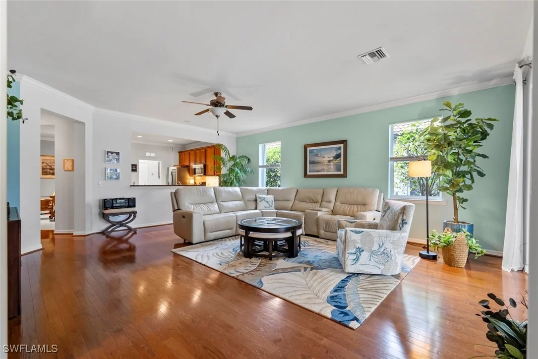 Photo of 6101 Victory Drive