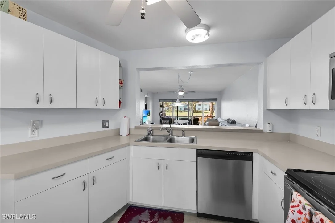 Photo of Unit 2207 at 409 Gabriel Circle