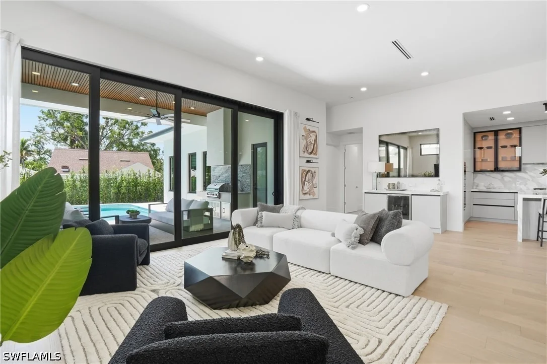 Photo of 1150 8th Terrace N
