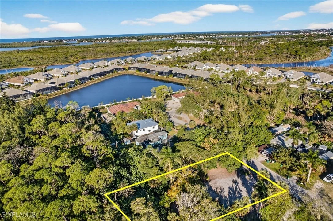 Photo of 2596 Holly Avenue