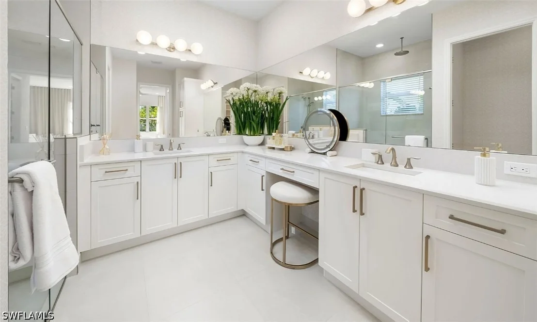 Photo of 2669 Hyacinth Place