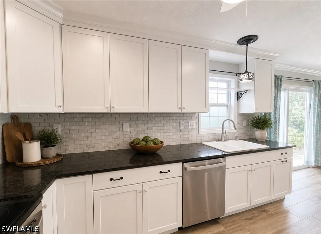 Photo of 122 Leawood Circle