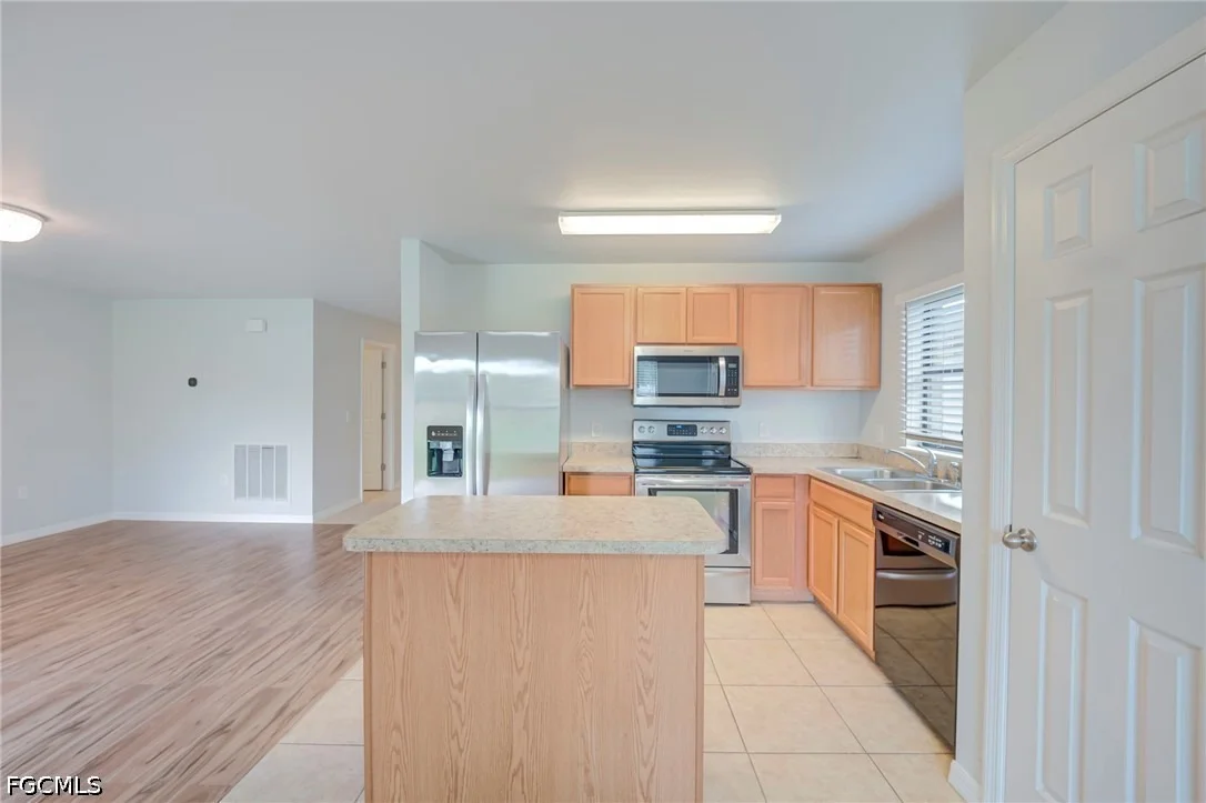 Photo of 313 Shadow Lakes Drive
