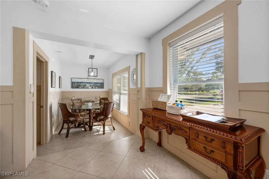 Photo of 723 Park Avenue