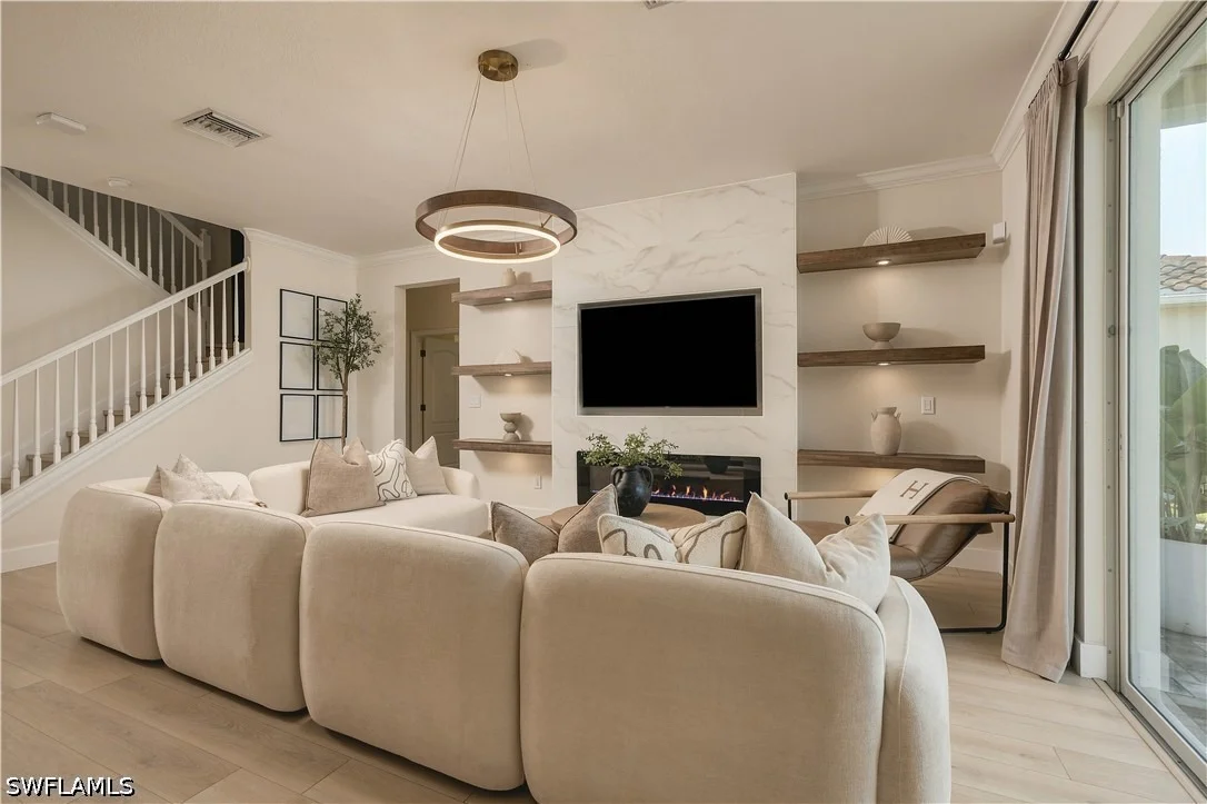 Photo of 2109 Clementine Street
