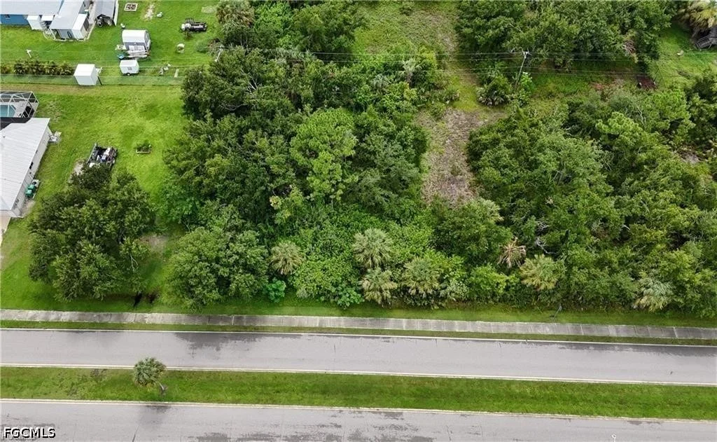 Photo of 6117 Golf Course Boulevard