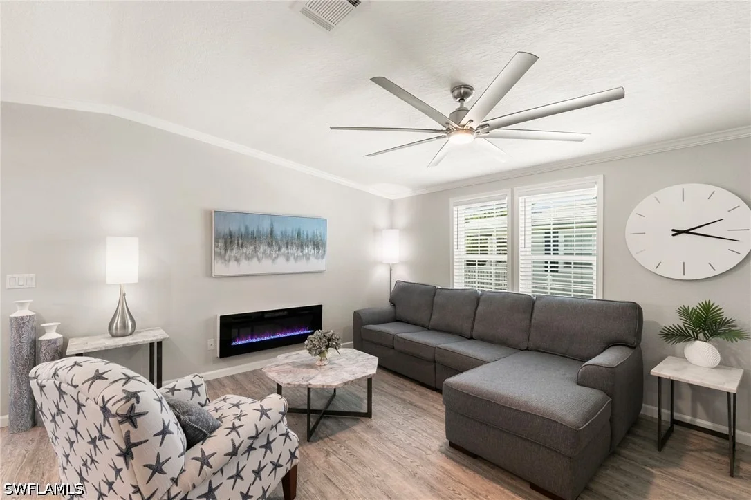 Photo of 1366 Diamond Lake Circle