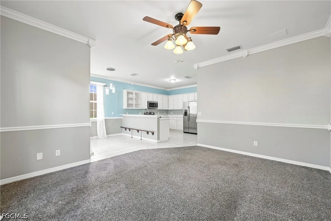 Photo of Unit 4 at 9724 Foxhall Way