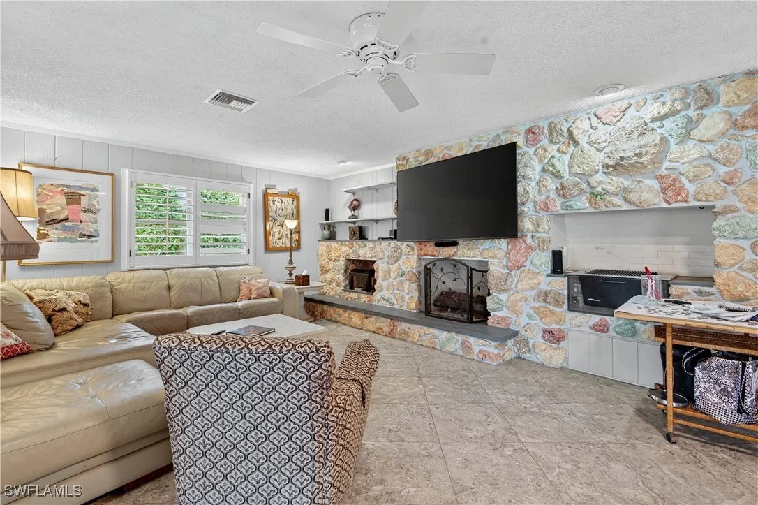 Photo of 931 Scott Drive