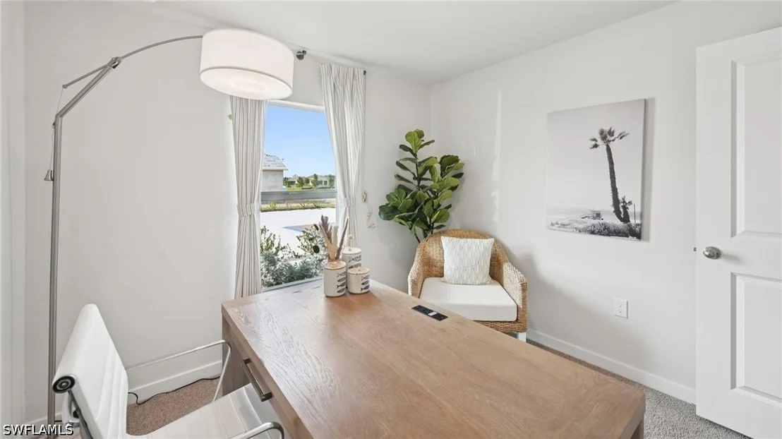 Photo of 811 Nimitz Boulevard