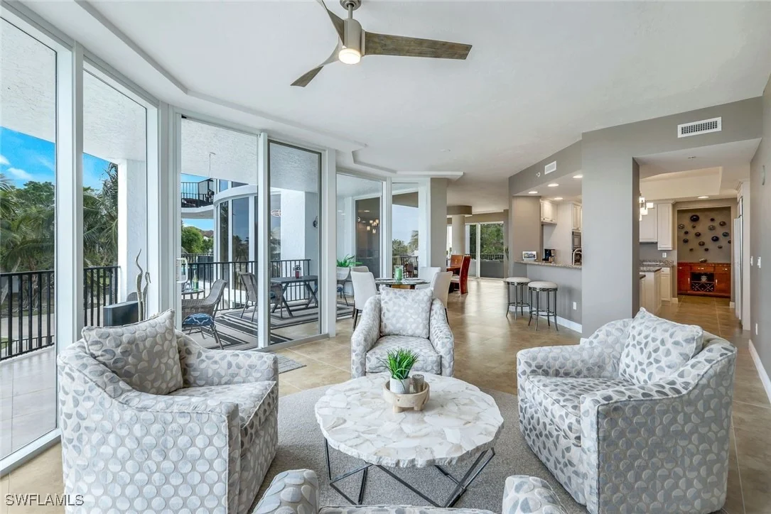 Photo of Unit 206 at 700 La Peninsula Boulevard